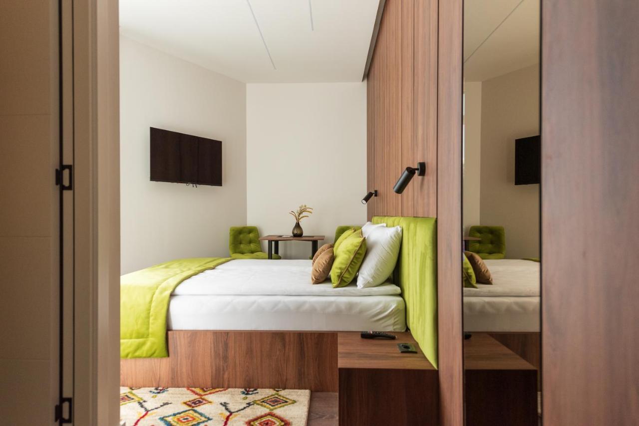 סראייבו Apartments Emerald Free Garage Parking מראה חיצוני תמונה
