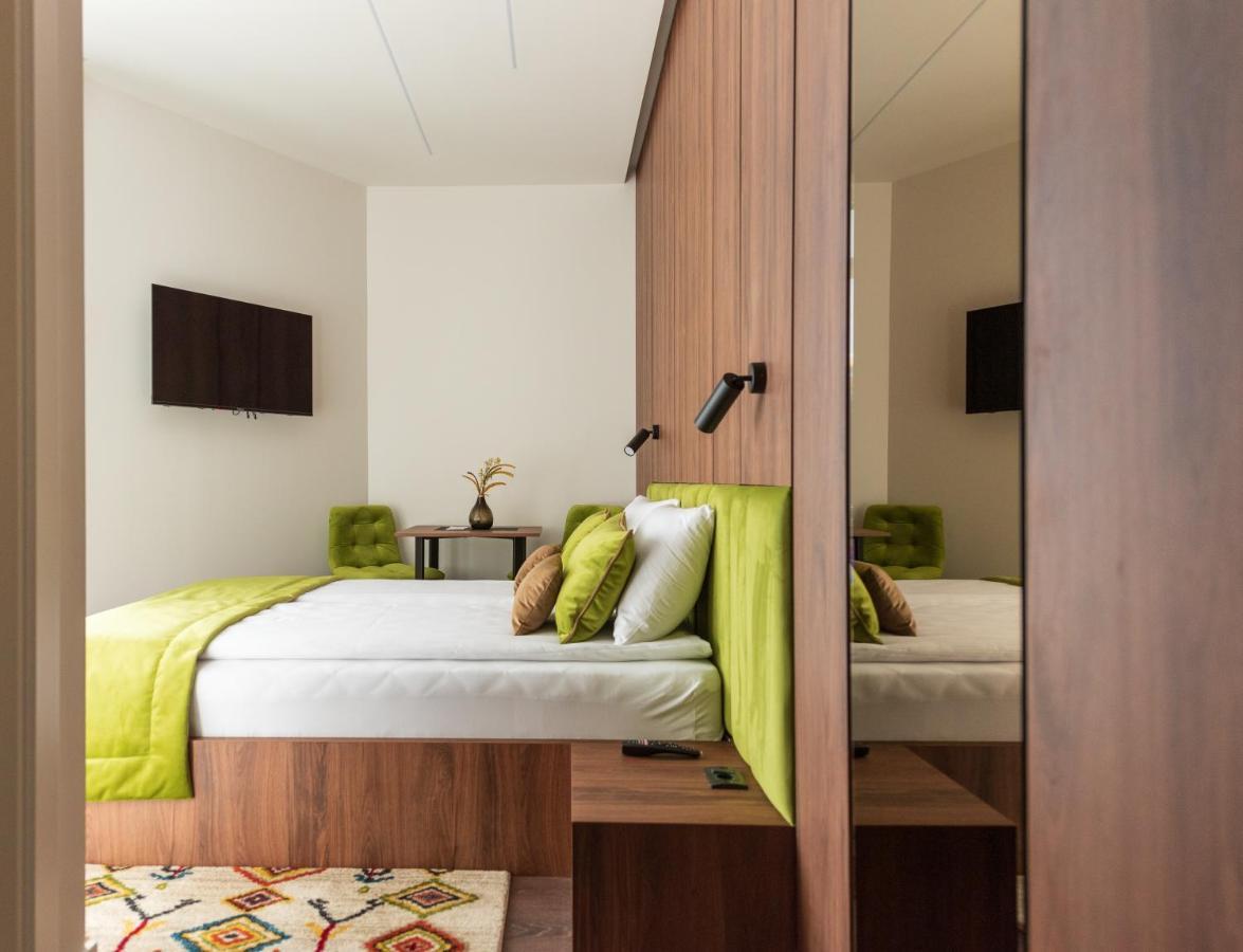 סראייבו Apartments Emerald Free Garage Parking מראה חיצוני תמונה