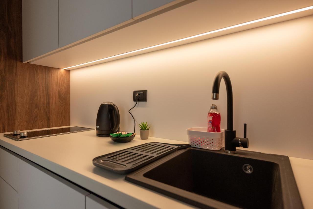 סראייבו Apartments Emerald Free Garage Parking מראה חיצוני תמונה